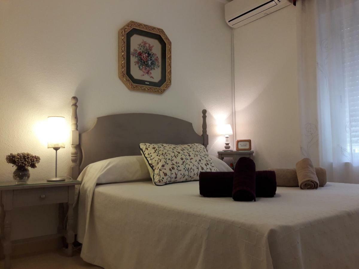 Your Home In Cordoba - Ana Y Ernesto ภายนอก รูปภาพ