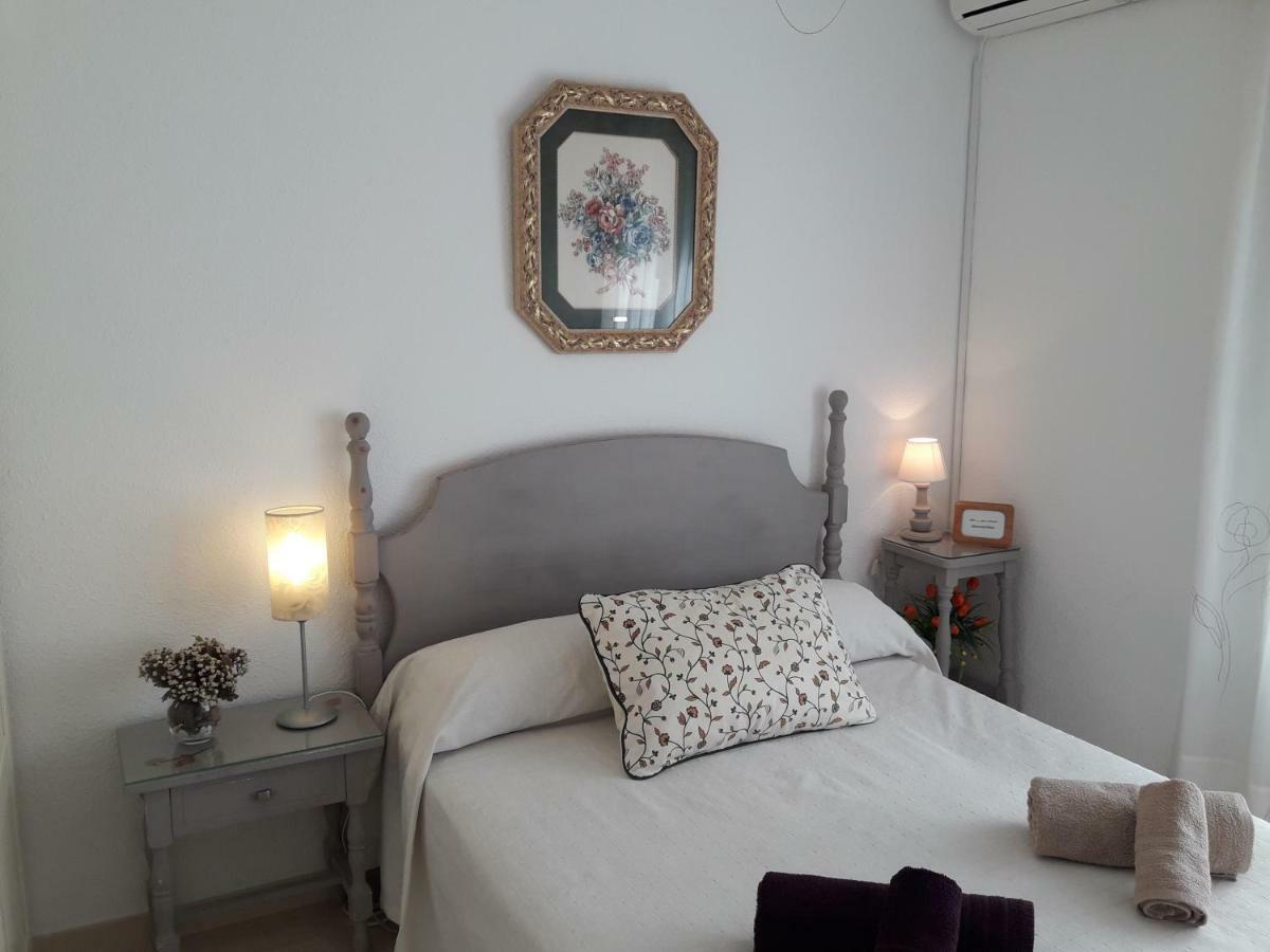 Your Home In Cordoba - Ana Y Ernesto ภายนอก รูปภาพ