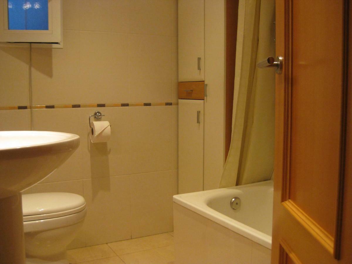 Your Home In Cordoba - Ana Y Ernesto ภายนอก รูปภาพ